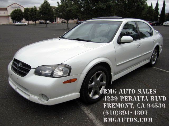 2001 Nissan Maxima SES Standard FF