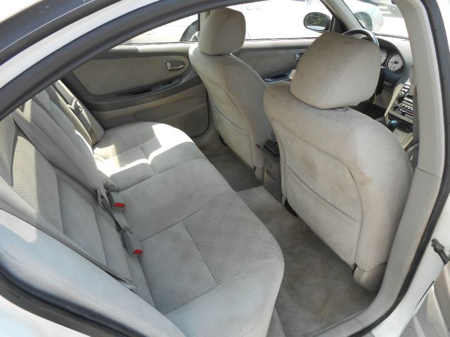 2002 Nissan Maxima SE