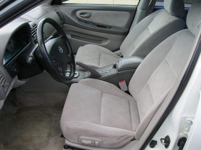 2002 Nissan Maxima SE