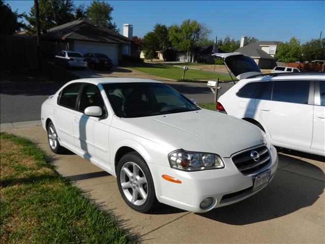 2002 Nissan Maxima SE