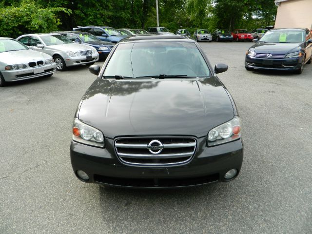 2002 Nissan Maxima Sport XLS 4x4