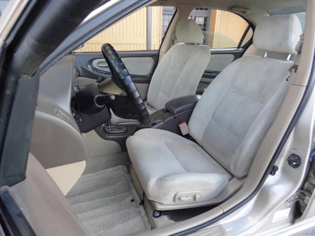 2002 Nissan Maxima SE