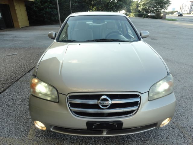 2002 Nissan Maxima SE