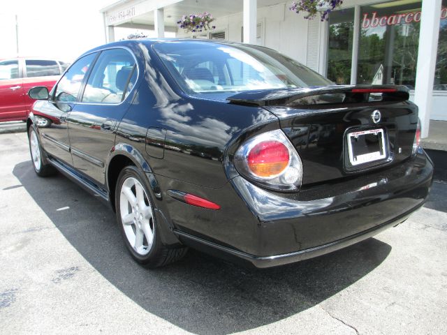 2002 Nissan Maxima SE