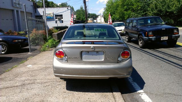 2002 Nissan Maxima 3.0 Quattro