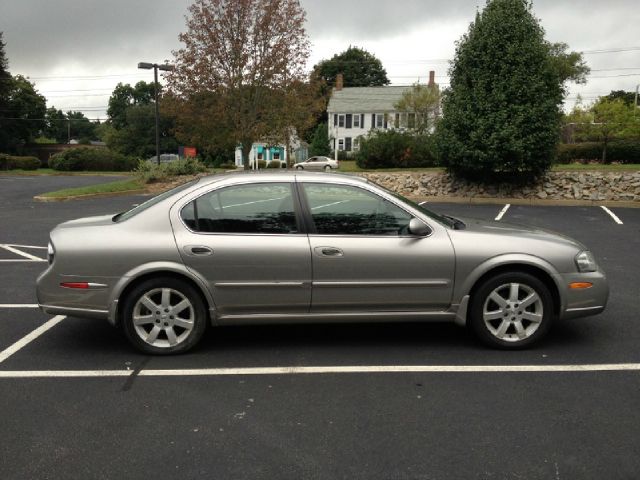 2002 Nissan Maxima 3.0 Quattro