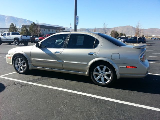 2002 Nissan Maxima 3.0 Quattro