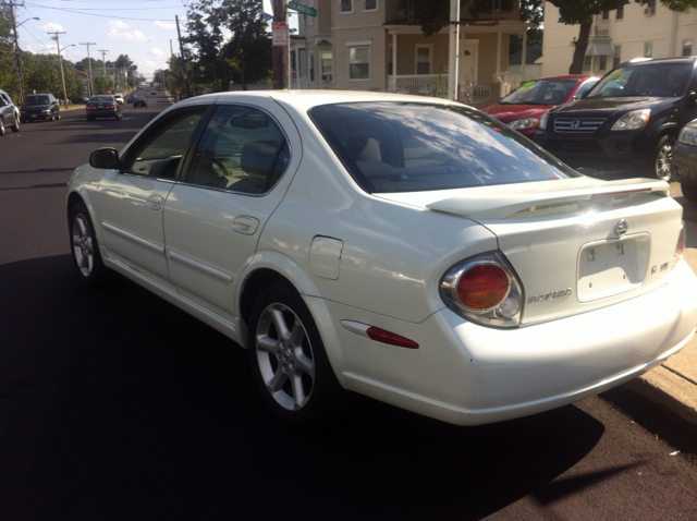 2002 Nissan Maxima SE