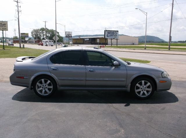 2002 Nissan Maxima 3.0 Quattro