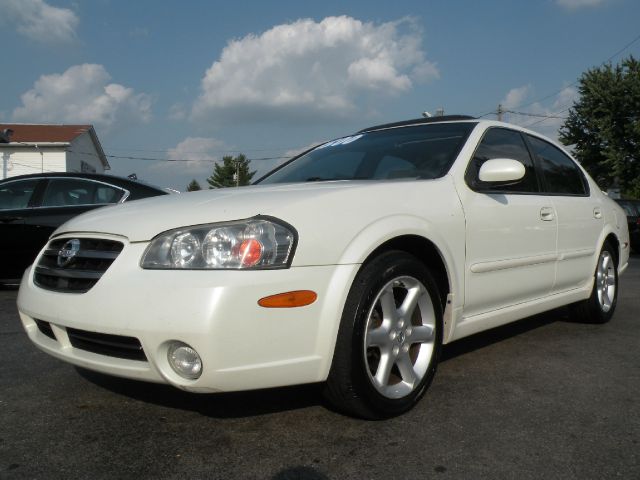 2002 Nissan Maxima SE