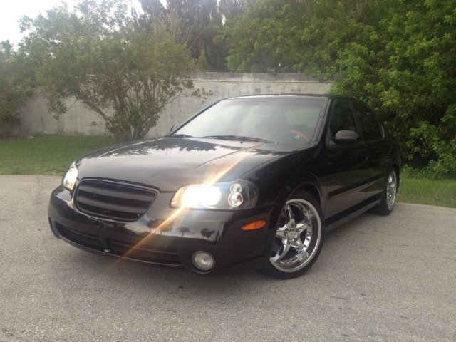 2002 Nissan Maxima SE