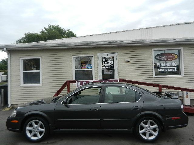 2002 Nissan Maxima SE