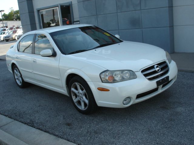 2002 Nissan Maxima SE