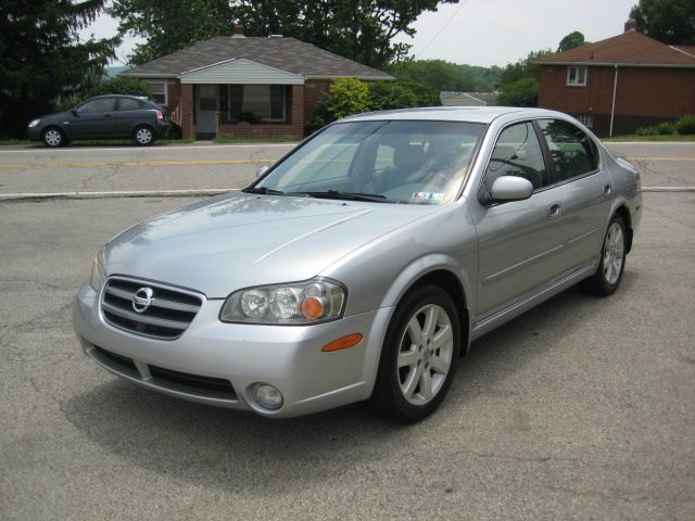 2003 Nissan Maxima SE