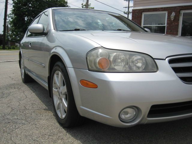 2003 Nissan Maxima SE