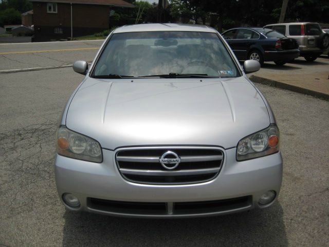 2003 Nissan Maxima SE