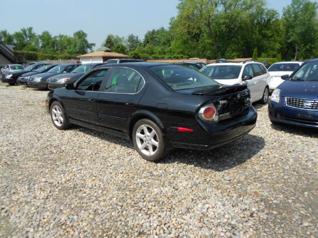 2003 Nissan Maxima SE