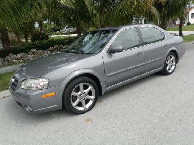 2003 Nissan Maxima SE