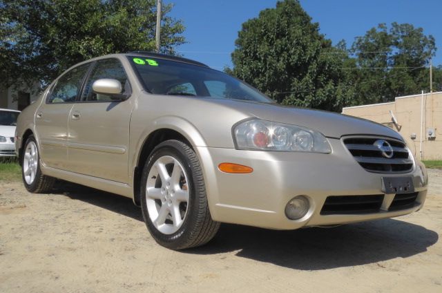 2003 Nissan Maxima SE