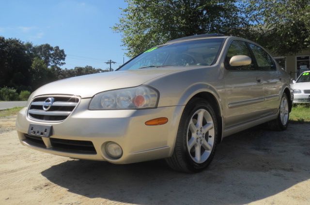 2003 Nissan Maxima SE