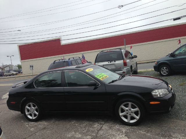 2003 Nissan Maxima SE