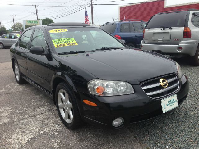 2003 Nissan Maxima SE