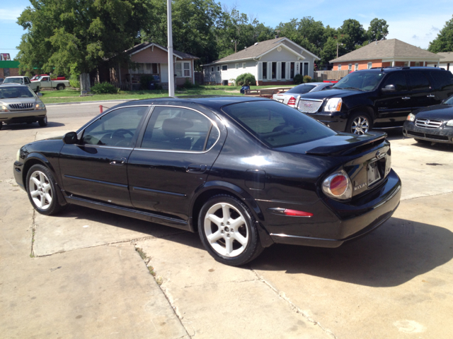 2003 Nissan Maxima SE