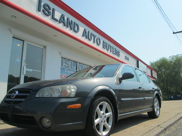 2003 Nissan Maxima SE