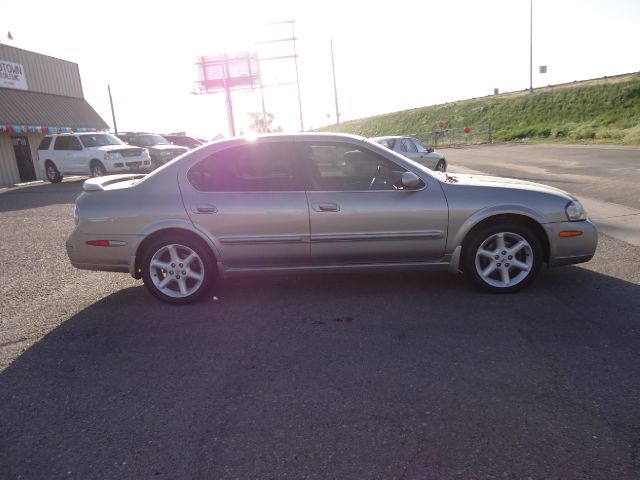 2003 Nissan Maxima SE