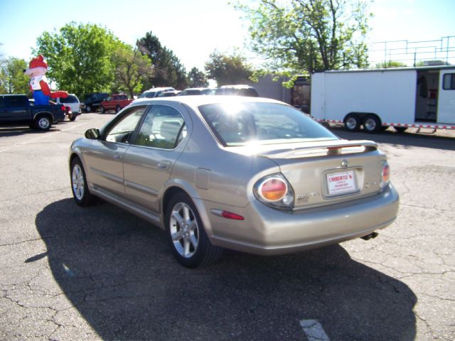 2003 Nissan Maxima SE