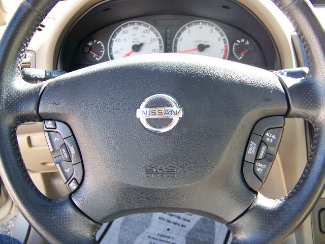 2003 Nissan Maxima SE