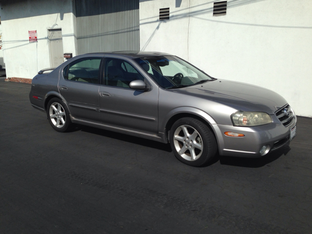 2003 Nissan Maxima SE