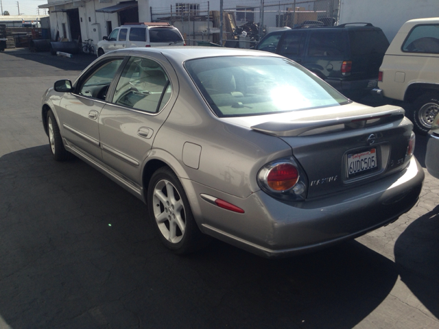 2003 Nissan Maxima SE