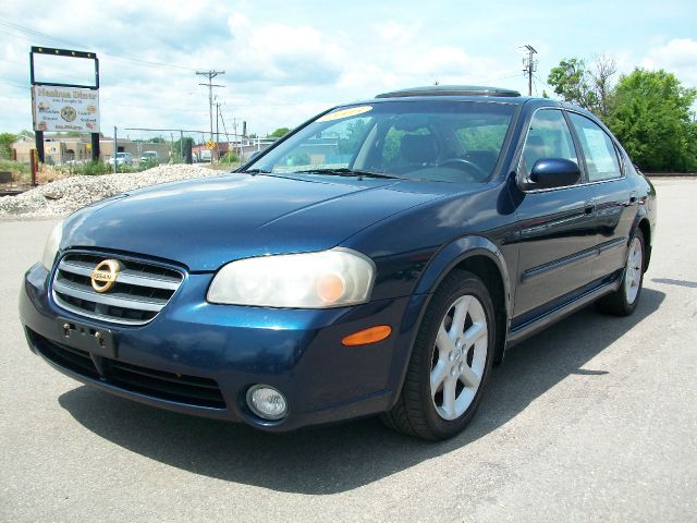 2003 Nissan Maxima SE