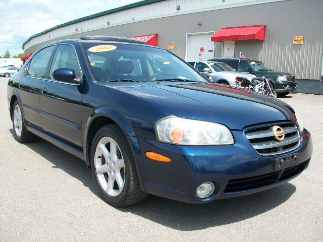 2003 Nissan Maxima SE