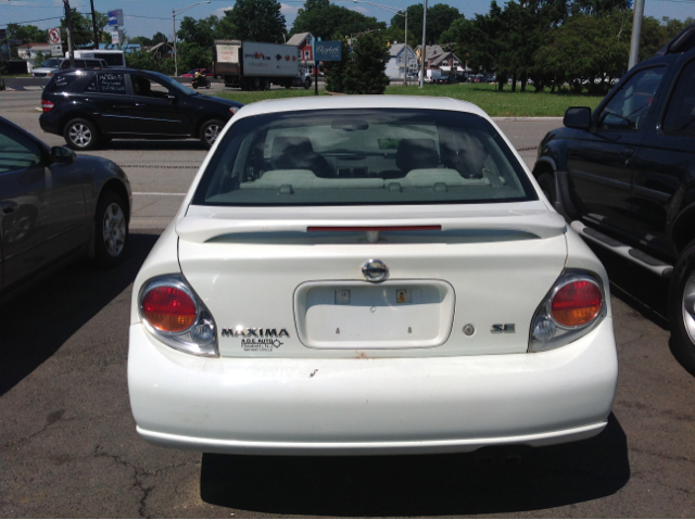 2003 Nissan Maxima Unknown