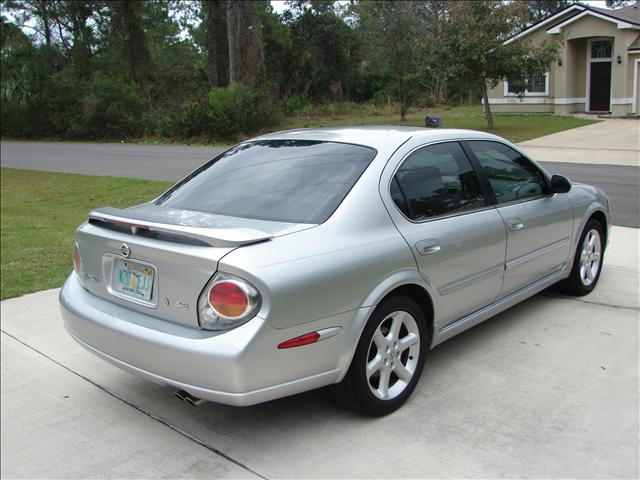 2003 Nissan Maxima Unknown