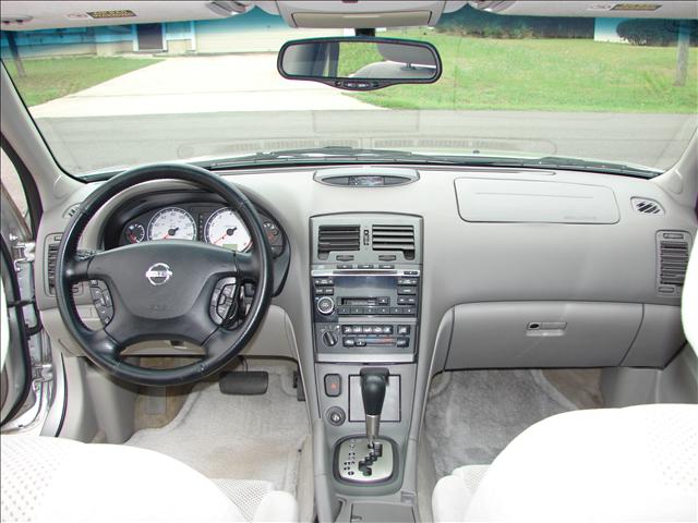 2003 Nissan Maxima Unknown