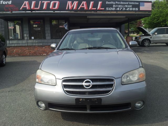 2003 Nissan Maxima SE