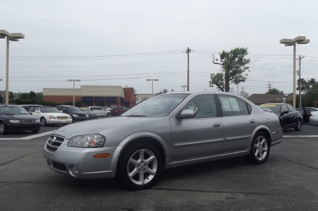 2003 Nissan Maxima SE