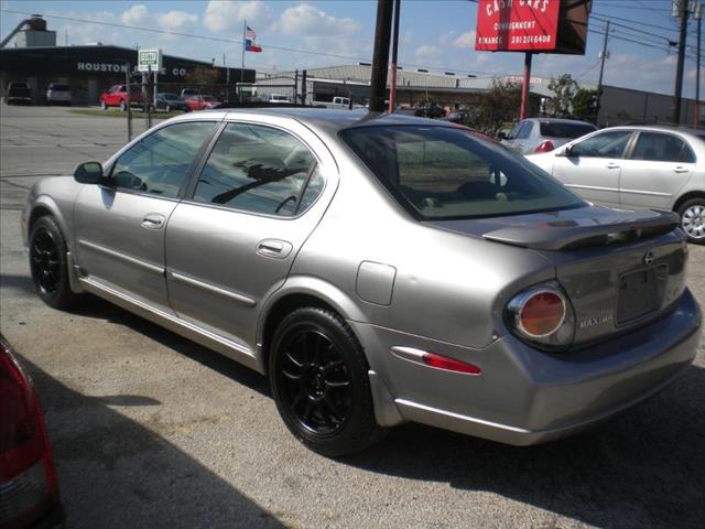 2003 Nissan Maxima LS Extended