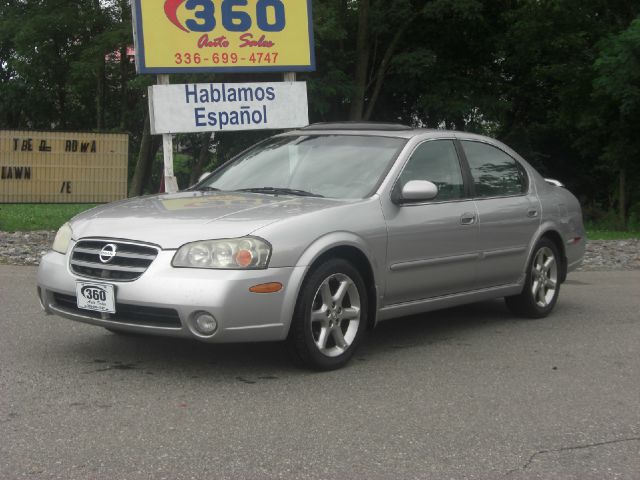 2003 Nissan Maxima SE