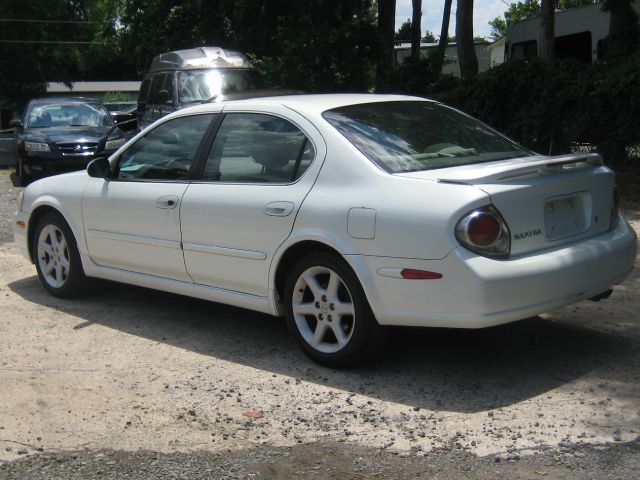 2003 Nissan Maxima SE