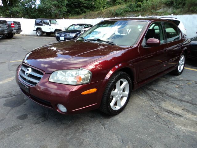 2003 Nissan Maxima SE