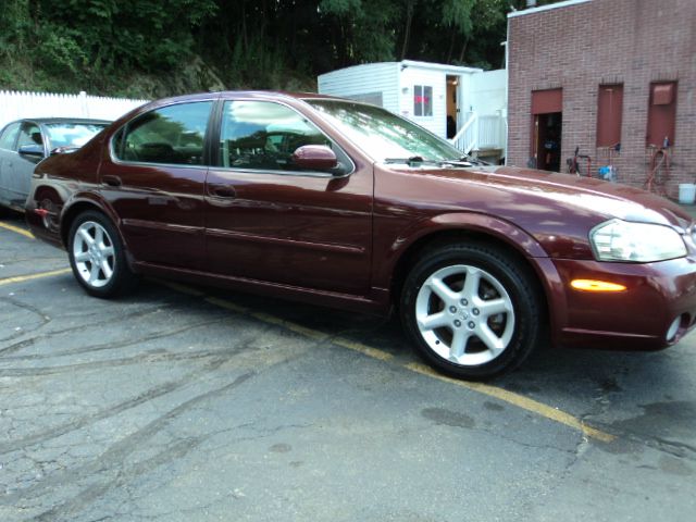 2003 Nissan Maxima SE