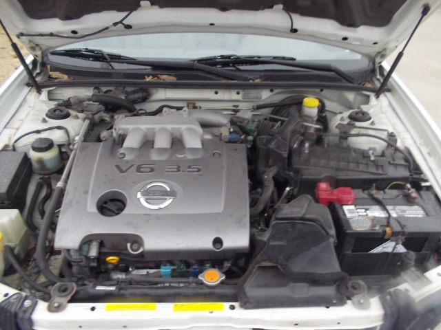 2003 Nissan Maxima SE