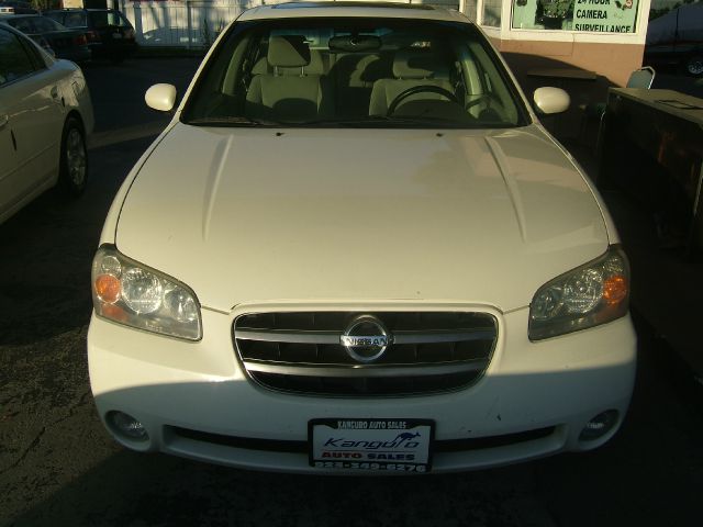 2003 Nissan Maxima SE