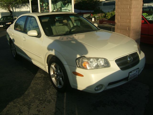 2003 Nissan Maxima SE