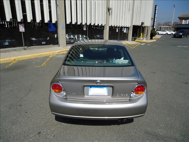 2003 Nissan Maxima 3.0 Quattro