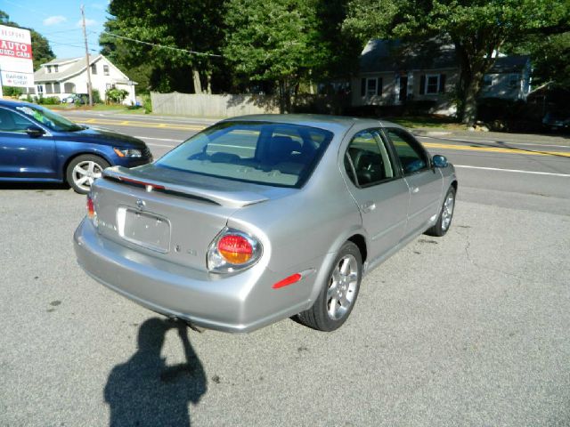 2003 Nissan Maxima SE